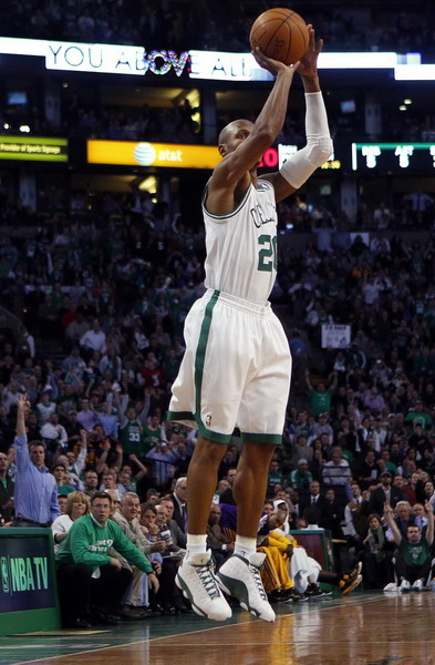 科比23分湖人成功復仇 阿倫3分創紀錄難救綠衫軍