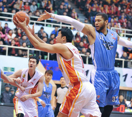 八一主場107:104險勝北京