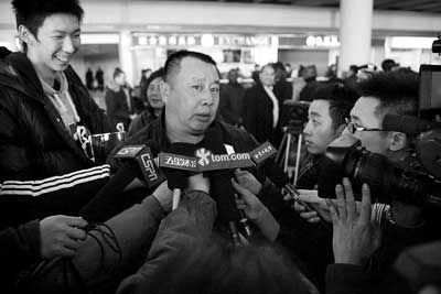 北京青年報：周琦一夜成名后的爭論