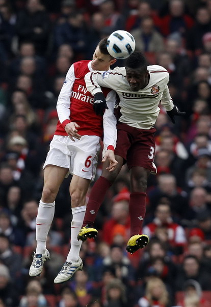 英超：沙皇絕殺遭吹+點(diǎn)球漏判 阿森納主場(chǎng)狂攻憾平