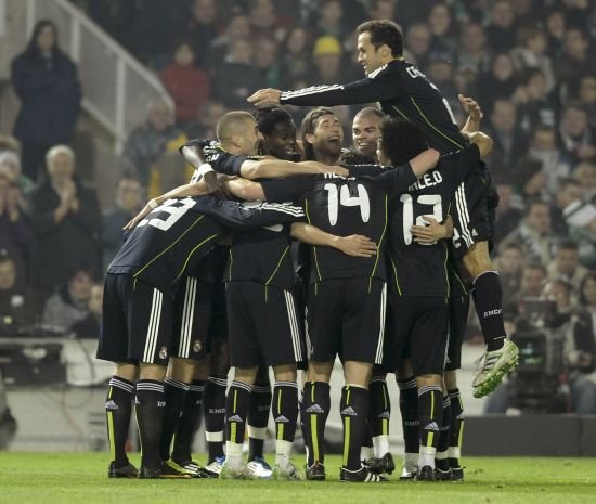 西甲:皇馬3:1 本澤馬兩球