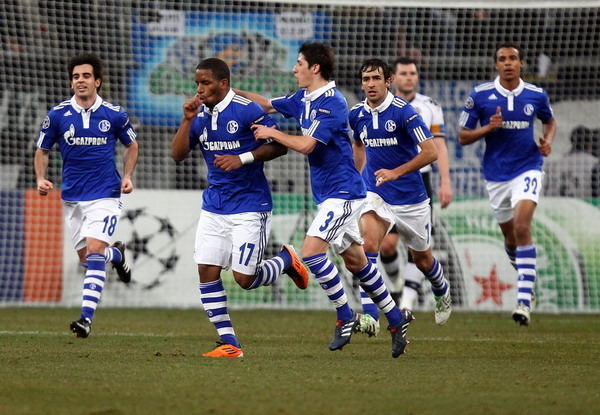 法爾范梅開二度 沙爾克3:1淘汰瓦倫西亞