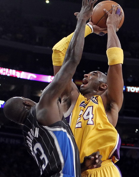 湖人主場97：84擊敗魔術，取得二連勝。