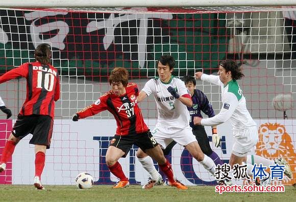 防線送禮巴力中橫梁 杭州0:3首爾