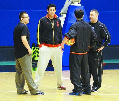 國青兵諫矛頭直指家長式管理