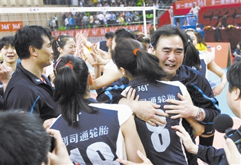 天津女排：扣不死的霸氣 打不垮的冠軍