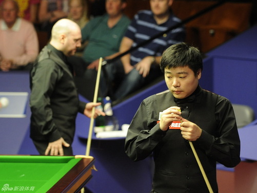 世錦賽：丁俊暉10-2大勝伯內特