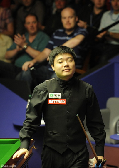 世錦賽：丁俊暉10-2大勝伯內特