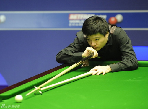 世錦賽：丁俊暉10-2大勝伯內特