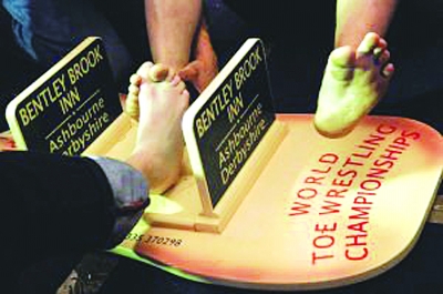 掰腳趾辦成世界大賽