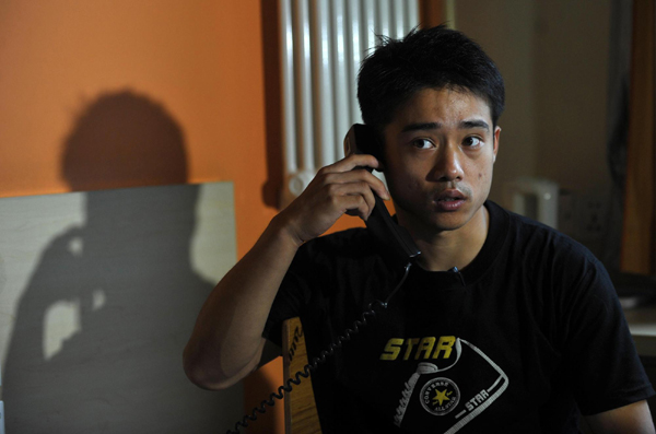 地鐵口的托馬斯全旋：一個(gè)冠軍賣藝人的故事