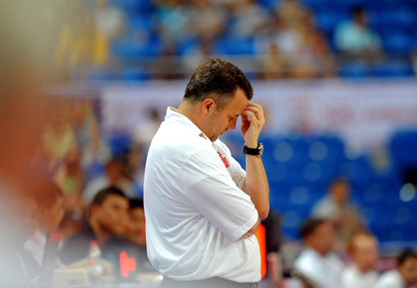 斯杯：易建聯亮相得6分 男籃不敵俄羅斯兩連敗