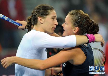 A·拉德萬斯卡摘得中網(wǎng)女單桂冠