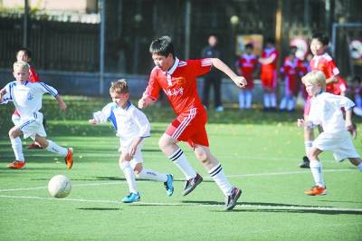 中俄小學生足球賽“0:15”事件背后的社會責任