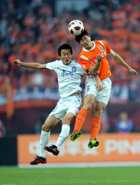 足協(xié)杯：天津泰達(dá)2:1戰(zhàn)勝山東魯能首次捧杯