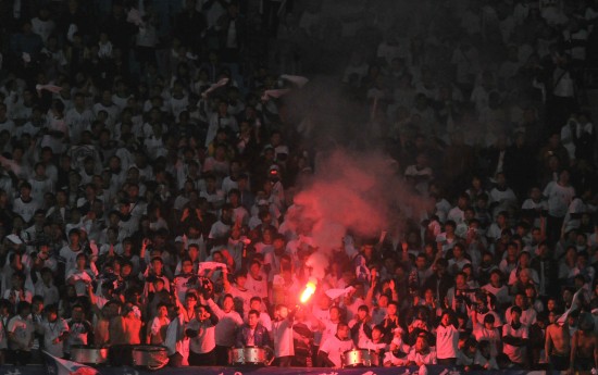 足協(xié)杯：天津泰達2:1戰(zhàn)勝山東魯能首次捧杯