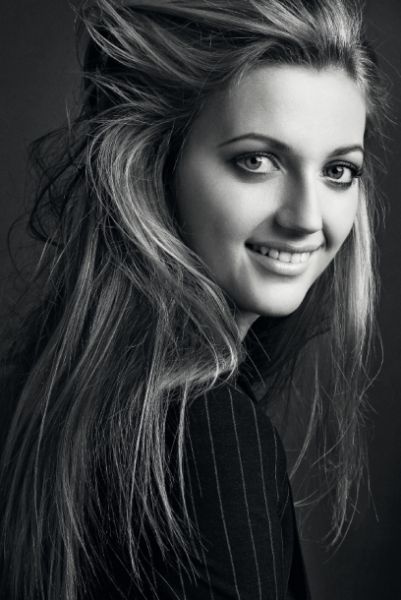 科維托娃拍攝雜志寫真