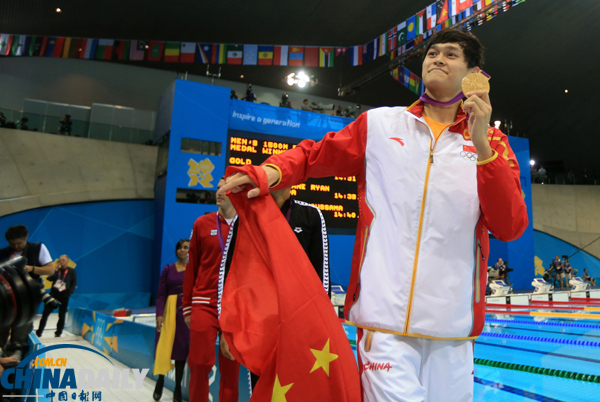 孫楊獲倫敦奧運會男子1500米自由泳冠軍 破世界紀錄