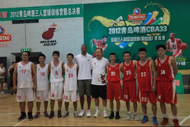 巴蒂爾PK“歪脖子機槍”青島啤酒CBA33現場收徒