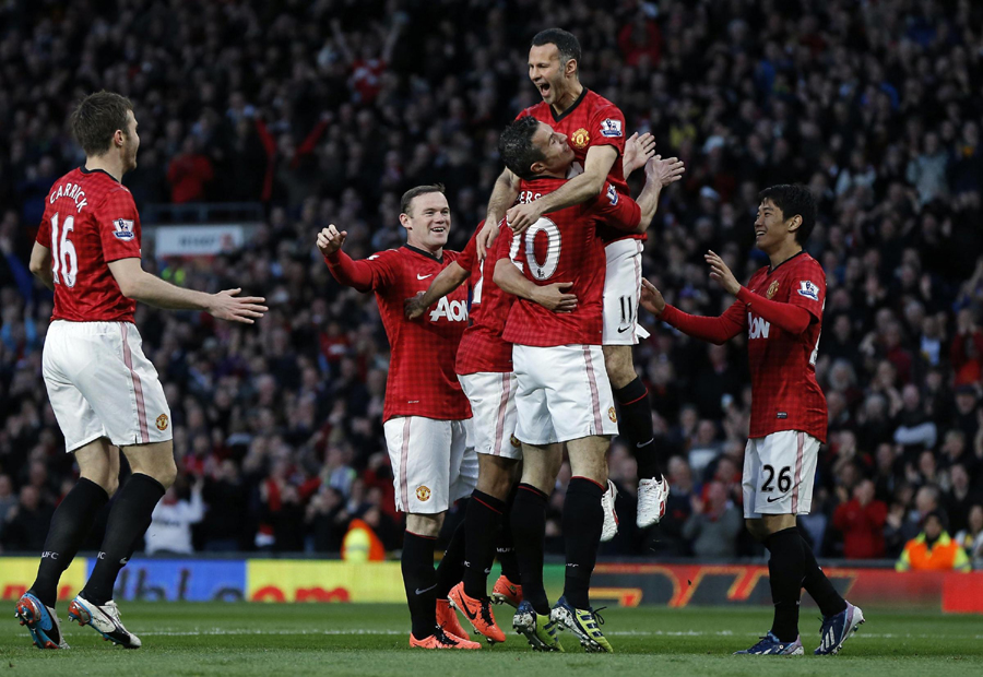 英超：范佩西驚艷帽子戲法 曼聯(lián)提前4輪奪冠