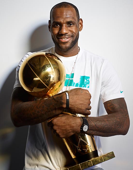 勒布朗第20次登SI雜志封面