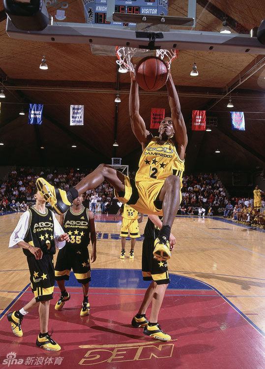 霍華德珍藏老照片