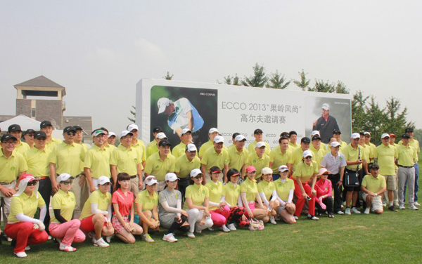 2013ECCO高爾夫邀請(qǐng)賽果嶺開賽<BR>眾星果嶺爭(zhēng)霸 ECCO成焦點(diǎn)