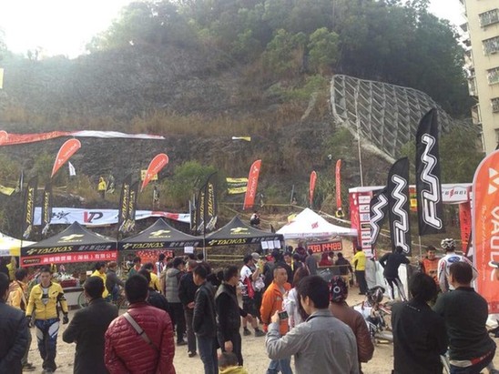 2013“道卡斯&飛銳杯”全國DH速降聯(lián)賽—深圳收官戰(zhàn)