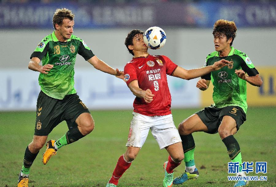 亞冠：里皮臨陣換兵演神奇 恒大破全北主場首擒韓