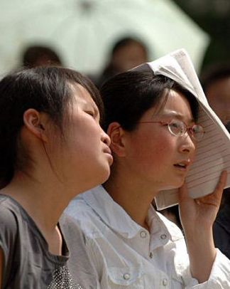 Students resume classes in quake-hit Ningqiang