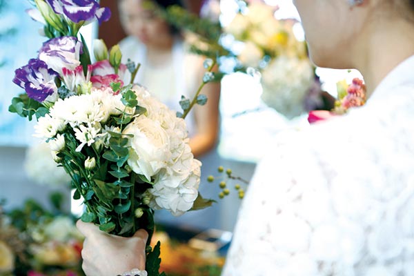 Manners maketh man, and China's wealthy