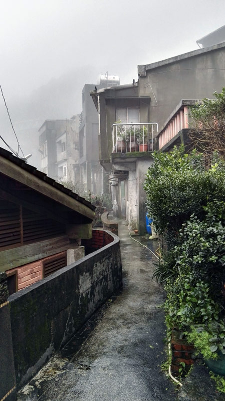 Town built on gold in spotlight again