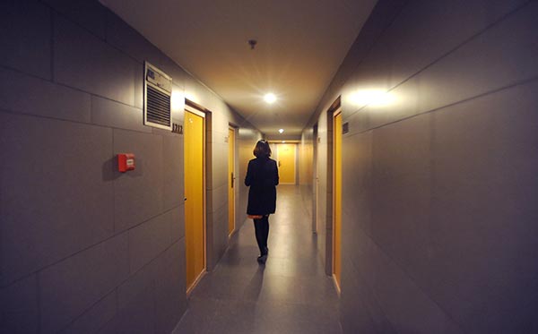 Kings and queens of rented castles