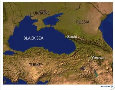 An Armenian Airlines aircraft carrying about 100 people on a flight from Yerevan to the Black Sea resort of Sochi has disappeared from radar screens, Itar-Tass news agency, monitored by the BBC, said on Wednesday.