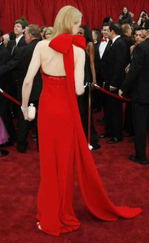 Actress Nicole Kidman arrives at the 79th Annual Academy Awards in Hollywood, California February 25, 2007.