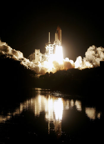 Space Shuttle Discovery