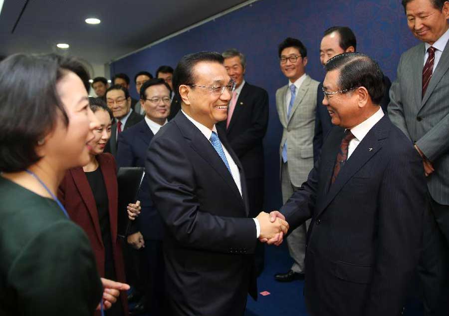 Premier Li attends closing ceremony of 'China Tourism Year' in Seoul