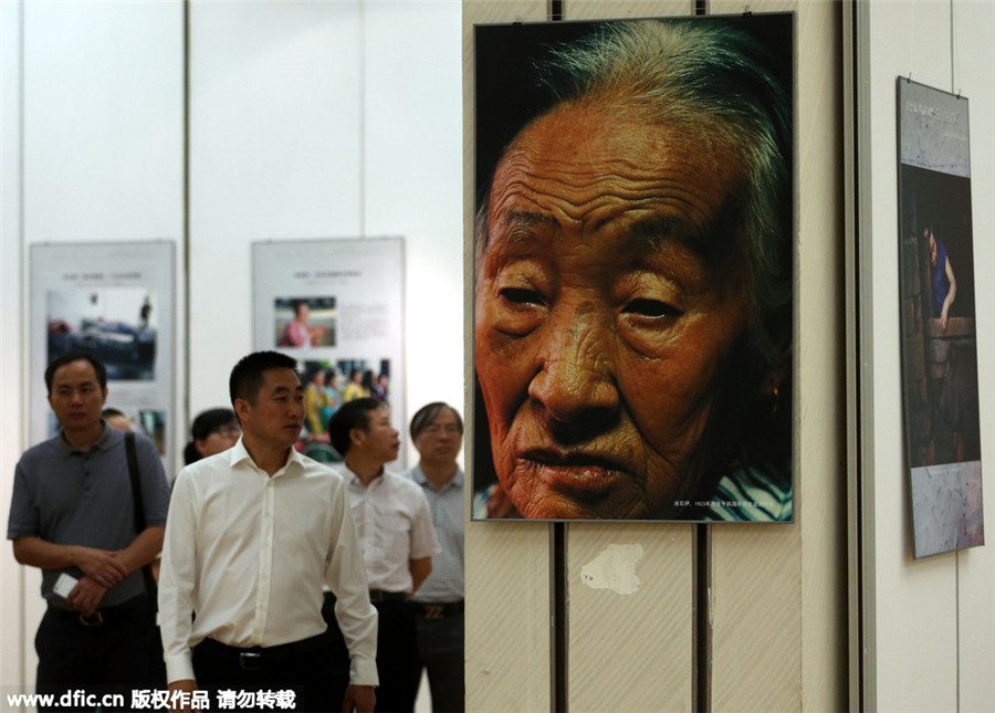 Images capture pain of 'comfort women'