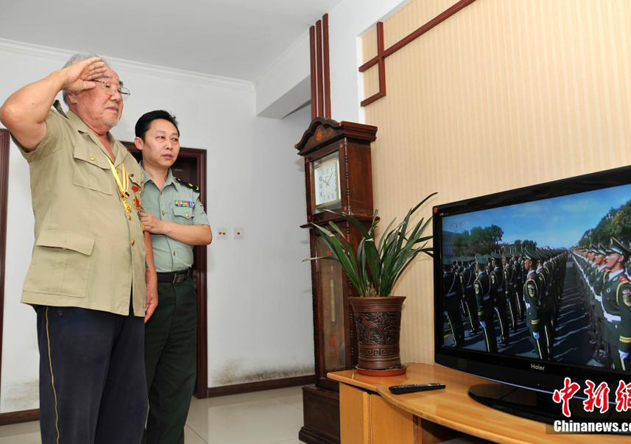 Hero veterans honor comrades 70 years on