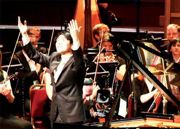 A cultural feast for the eyes and ears