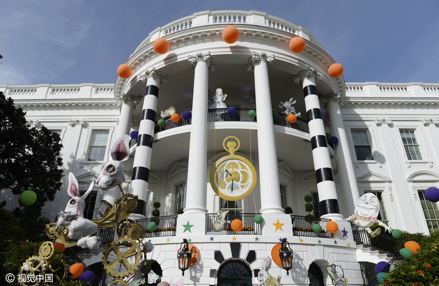 Obamas host White House Halloween for children