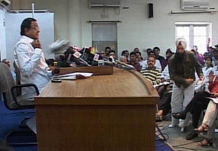 Indian minister targeted by copycat shoe thrower