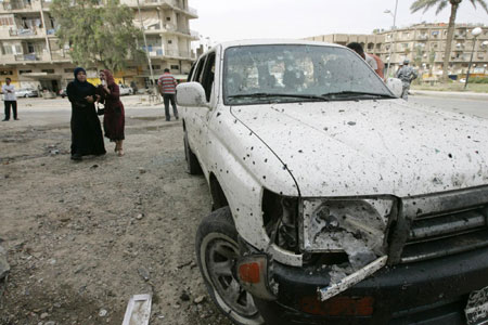 60 killed in Iraqi double bombing