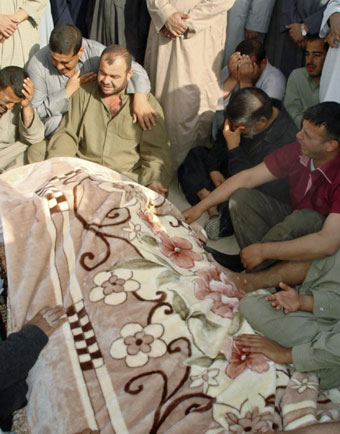 60 killed in Iraqi double bombing