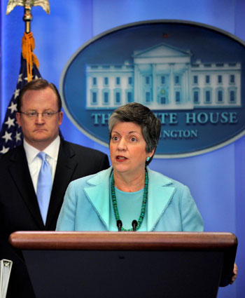 Global panic as swine flu spreads to Europe