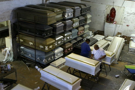 Death toll hits 41 in Mexico daycare center blaze