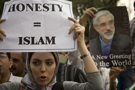 At least seven killed at Mousavi supporters rally: TV