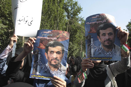 Mousavi's supporters hold new massive rally in Tehran