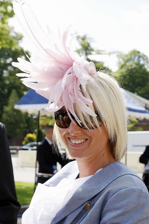 UK Royal Ascot: He on horse, she in hat