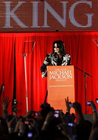 Michael Jackson dies at age 50